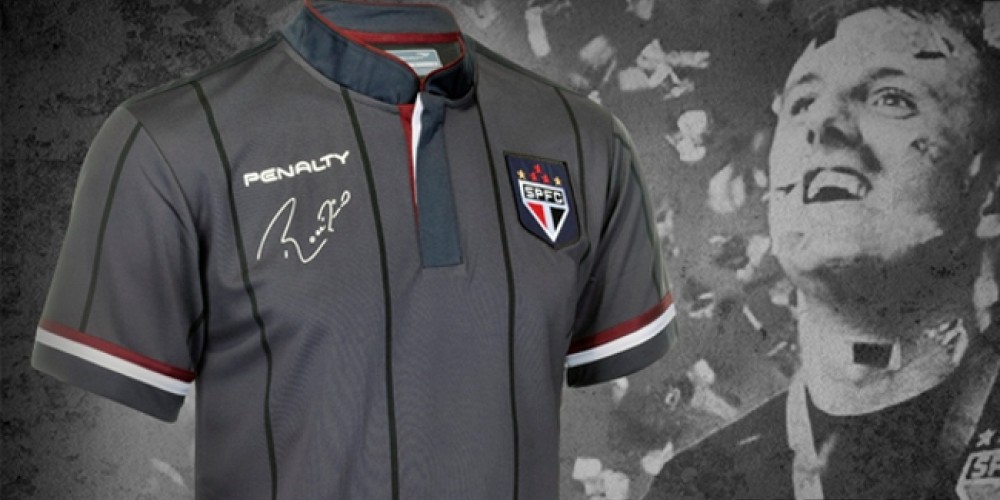 Penalty prepara la despedida de Rogerio Ceni con una camiseta especial