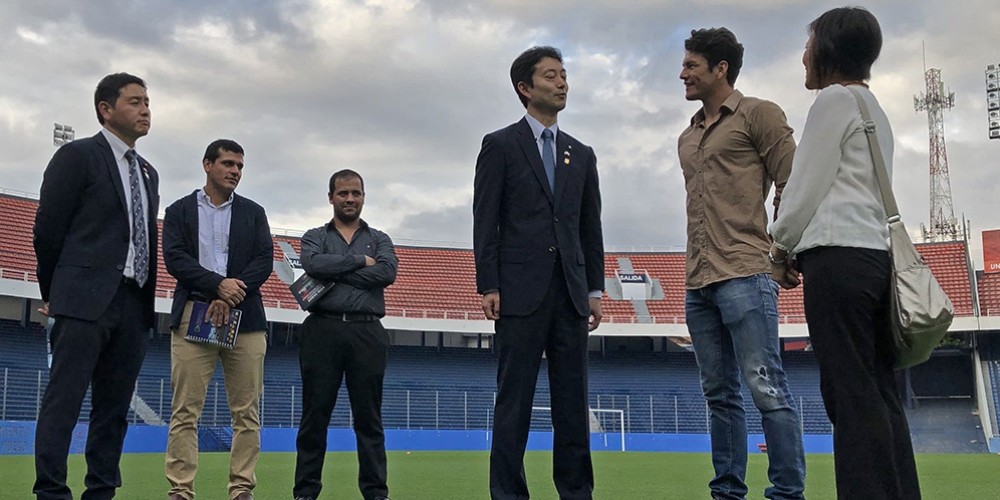 Visita diplom&aacute;tica desde Jap&oacute;n a la Nueva Olla