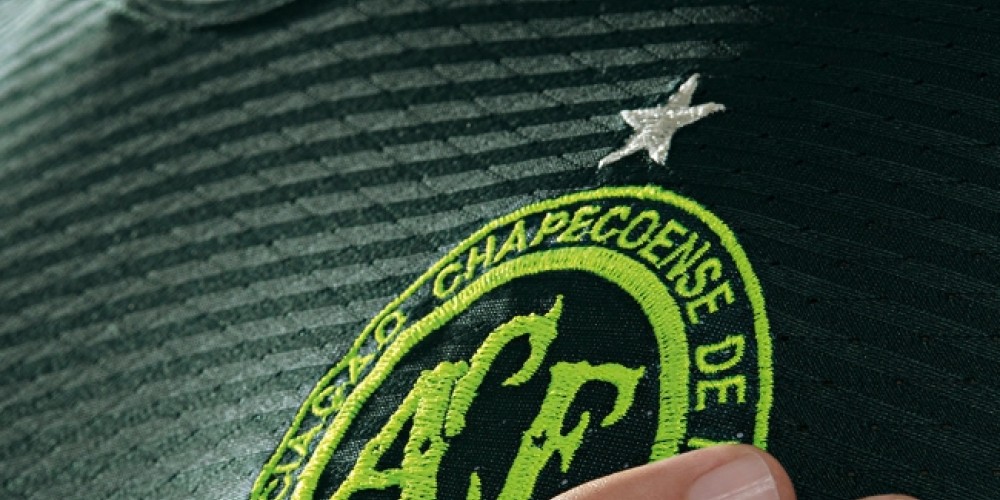 Chapecoense present&oacute; finalmente su indumentaria 2017