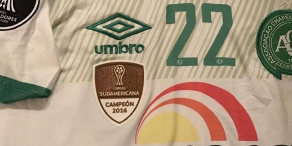 Chapecoense lucir&aacute; su parche de campe&oacute;n de la Sudamericana 