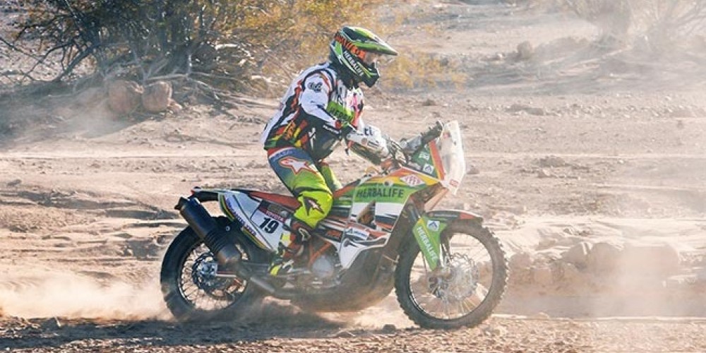 Chavo Salvatierra forma parte de la élite del Rally Dakar y en el 2018 lucirá el número 11