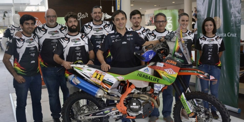 Chavo Salvatierra est&aacute; listo para acelerar  en el Rally Dakar 2018