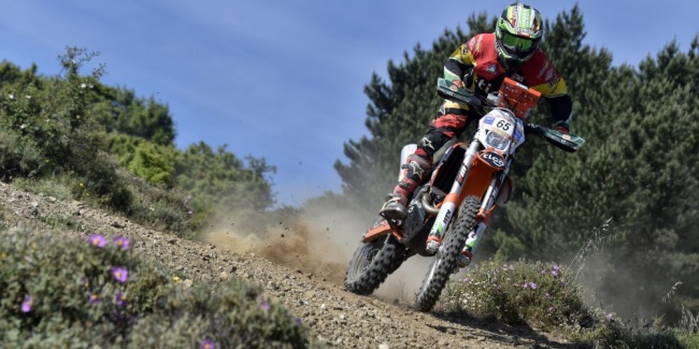 Bolivia en lo más alto con Chavo Salvatierra en el Rally de Cerdeña