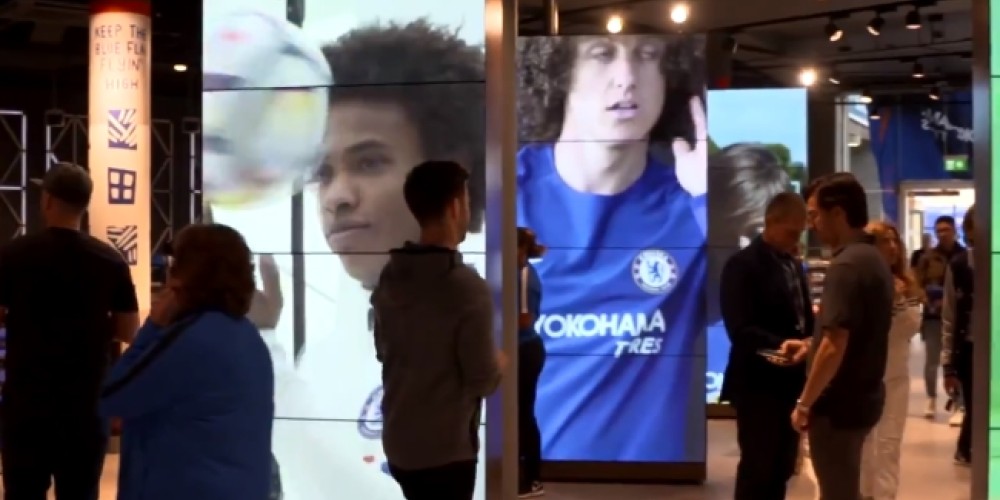 Con su &uacute;ltimo dise&ntilde;o de uniforme, el Chelsea present&oacute; su nueva MegaStore &uacute;nica en el mercado 