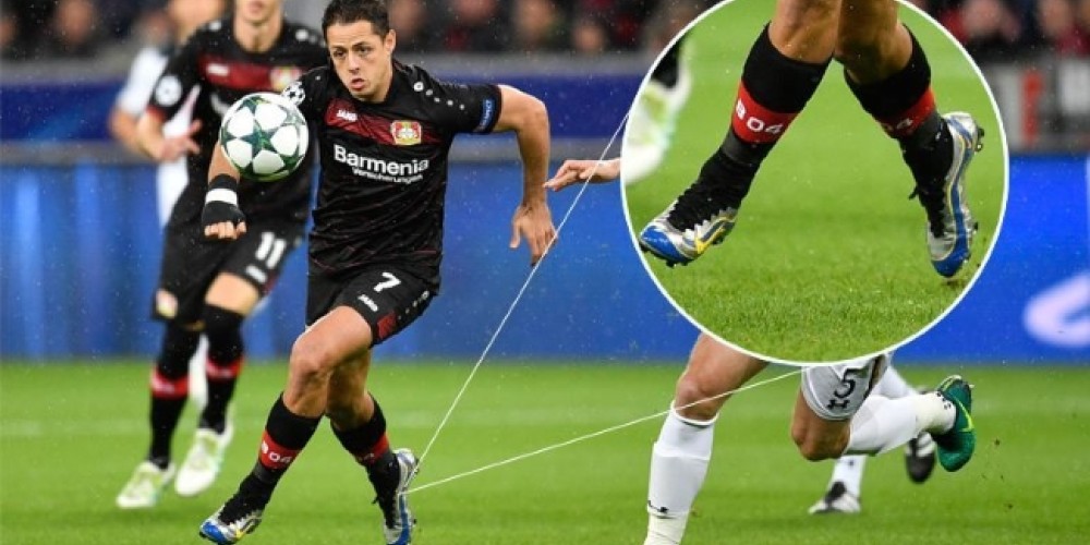 Chicharito homenaje&oacute; a Ronaldo con sus hist&oacute;ricos botines