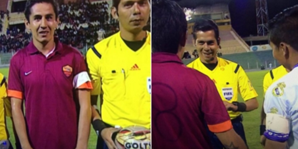Un club boliviano jugó con la camiseta de la Roma y los números pintados