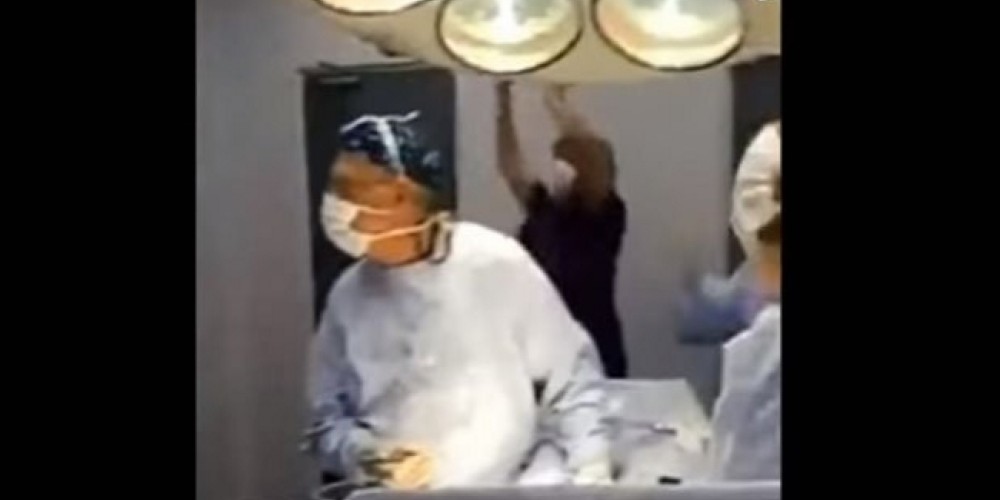 Interrumpen una cirug&iacute;a en Chile para ver los penales de la Confederaciones 