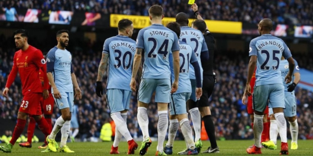 Multan al Manchester City  con 40.000 euros por mala conducta de sus jugadores