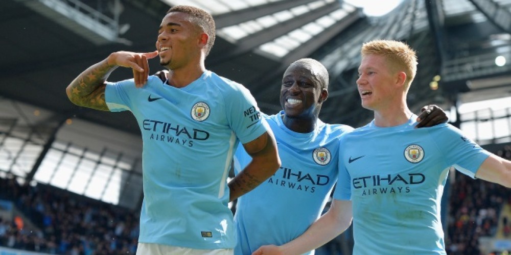 Manchester City, cerca de cambiar Nike por Puma, con un contrato multimillonario