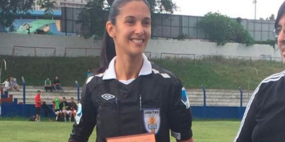 Claudia Umpiérrez, la primera mujer árbitro en Uruguay