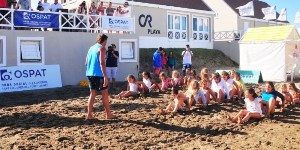 OSPAT presentó su campaña "Más deporte, más salud" para el verano 2015