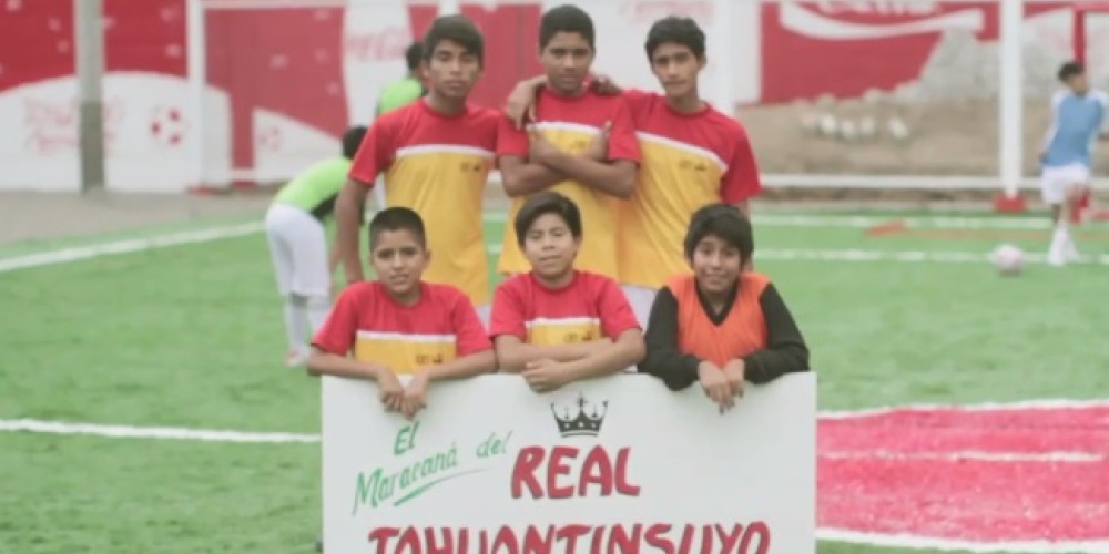 Coca-Cola traslada un pedazo del Maracan&aacute; a Per&uacute;