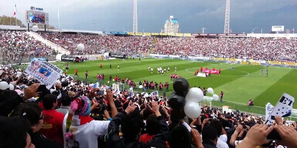 Colo Colo pierde 1.2 millones de d&oacute;lares por las restricciones de aforo en los estadios