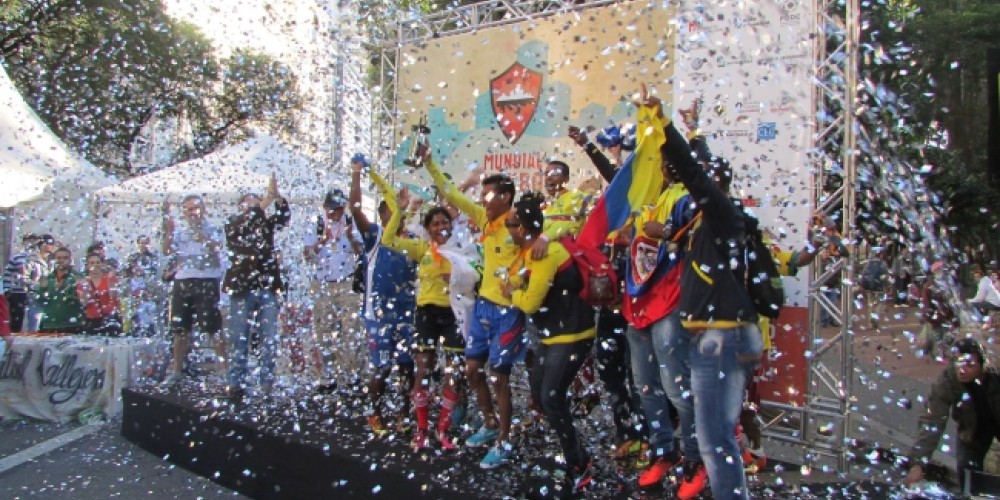 Colombia gan&oacute; el Mundial de F&uacute;tbol Callejero Brasil 2014