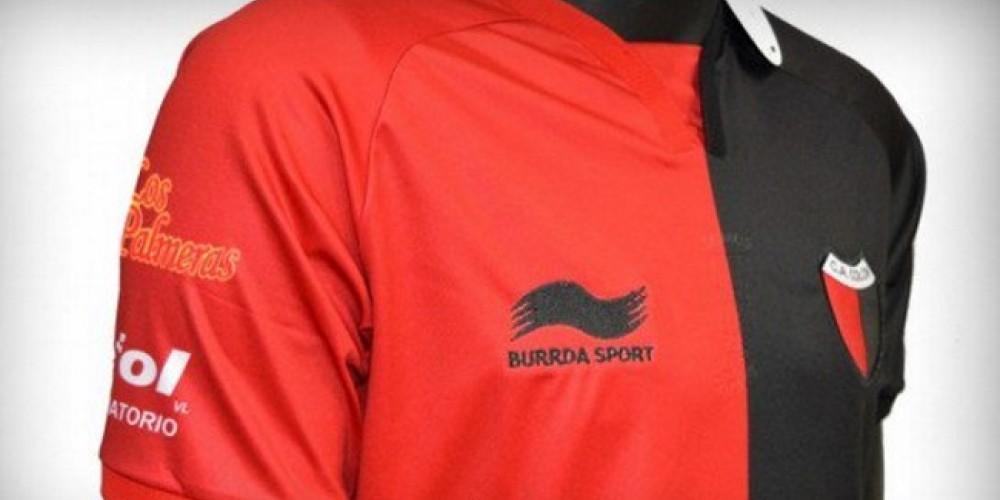 Colón y un emotivo homenaje al grupo Los Palmeras en la CONMEBOL Sudamericana