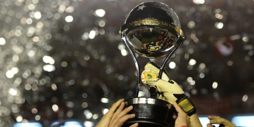 21 marcas de indumentaria buscan ganar la Copa Sudamericana 2015