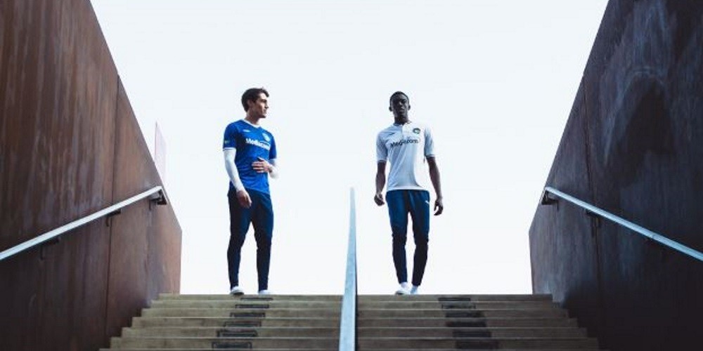 New York Cosmos, el equipo de Pelé y Beckenbauer, quebró y despidió a todos sus jugadores