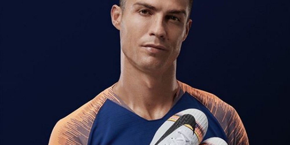 Cristiano Ronaldo presentó su nuevo modelo de botines