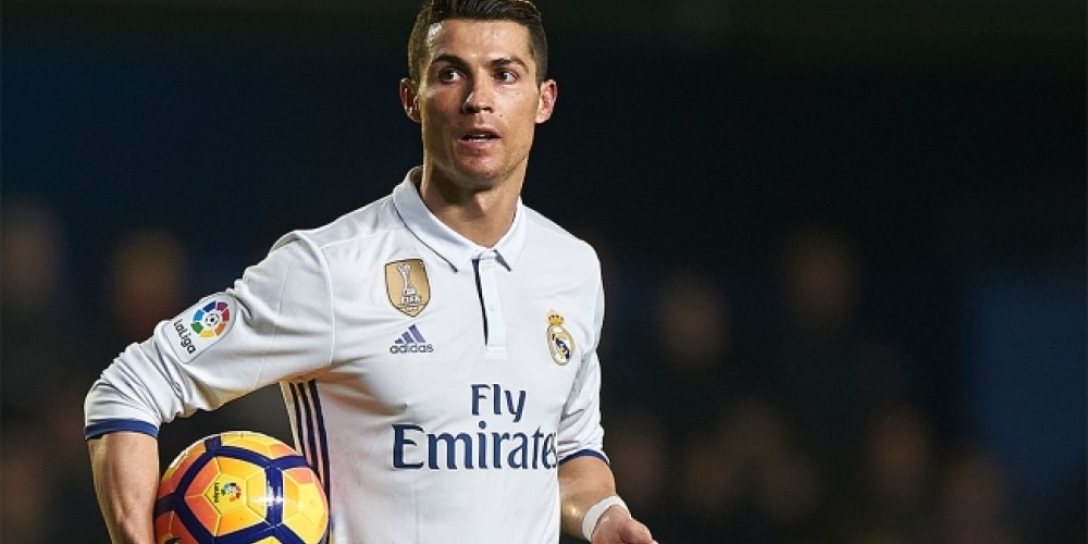 Subastan una hora con Cristiano Ronaldo y una chica pagará 32 mil euros para conocerlo