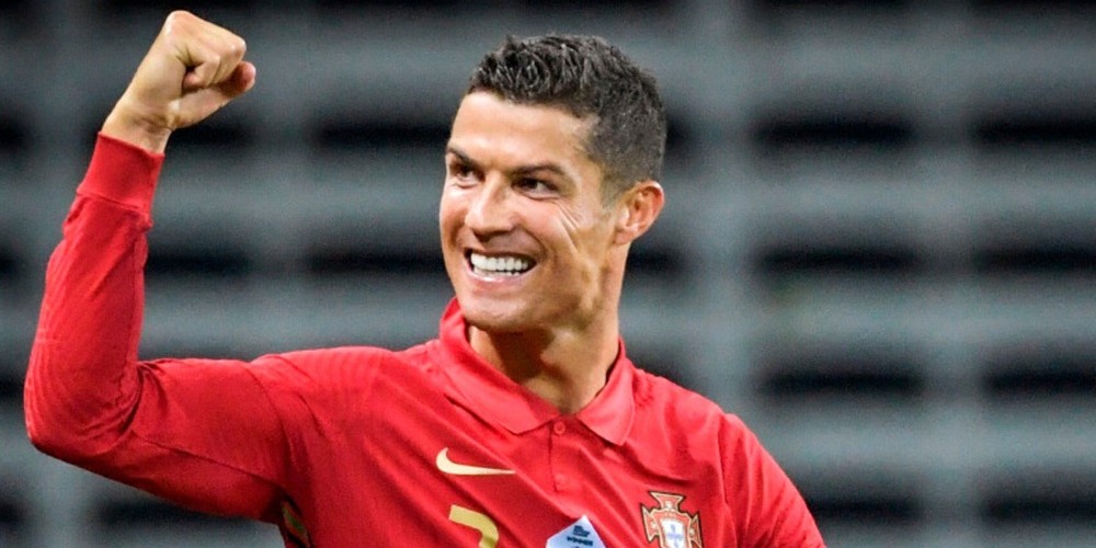 Otro récord para Cristiano Ronaldo: el primer futbolista europeo en llegar a los 100 goles