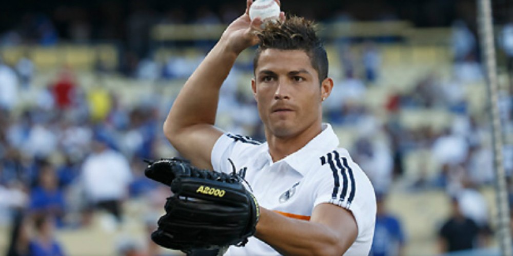 Cristiano Ronaldo, ahora es una estrella del beisbol