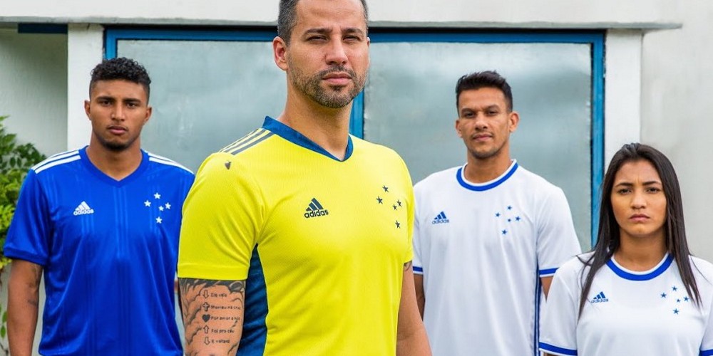 Cruzeiro quiere hacer su propia marca y romper el acuerdo con adidas