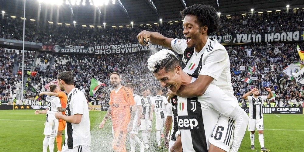 El f&uacute;tbol y la moda: la marca de ropa de Juan cuadrado, el jugador de Colombia y la Juventus