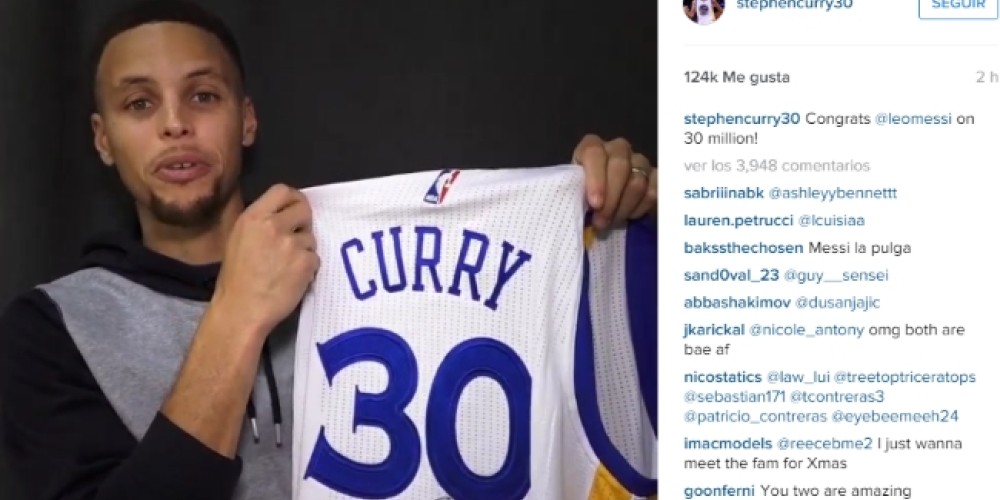 Stephen Curry felicitó a Messi y le regaló su camiseta