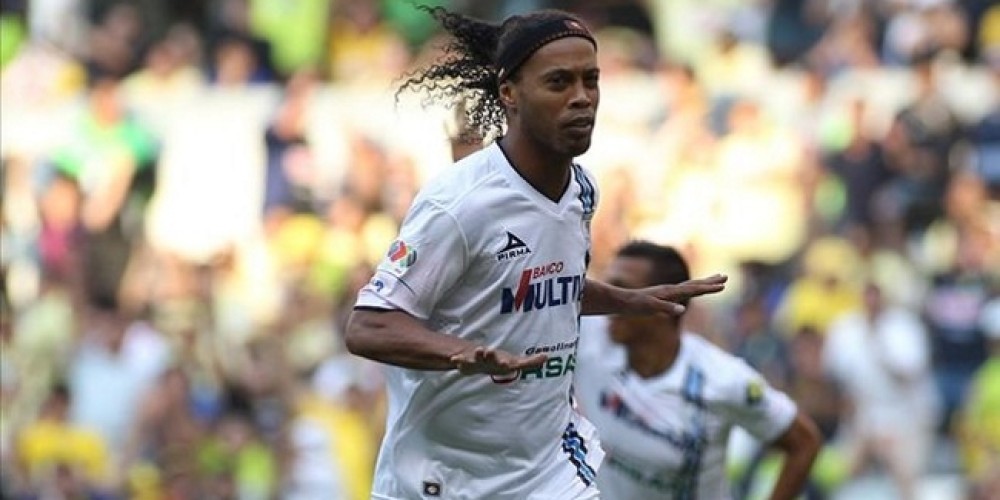 Ronaldinho jugar&iacute;a en Ecuador por tan s&oacute;lo un partido
