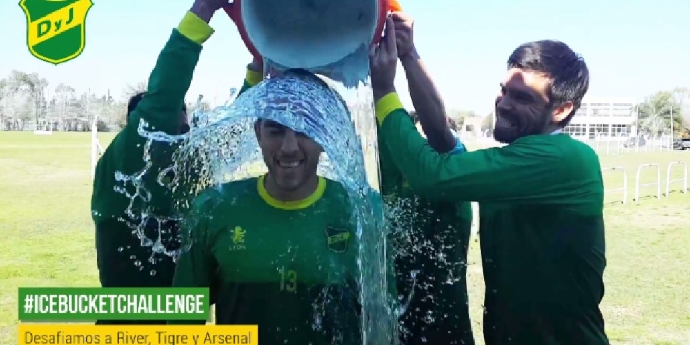 El #IceBucketChallenge lleg&oacute; al f&uacute;tbol argentino con Defensa y Justicia