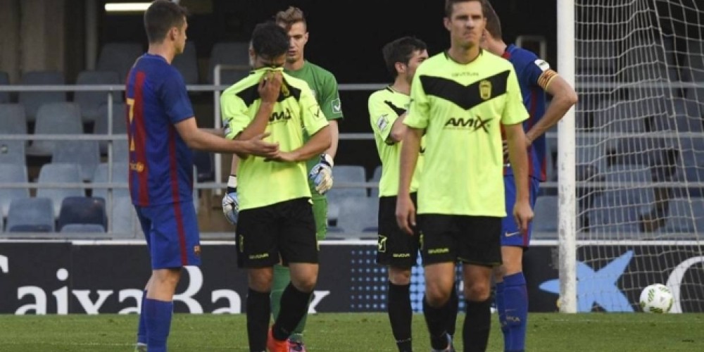 Un club espa&ntilde;ol se retir&oacute; de la temporada tras perder 12 a 0 contra el Barcelona B