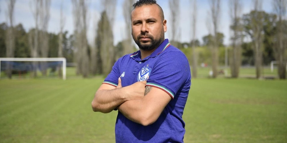 La emotiva historia de Marcelo Bravo: El nuevo entrenador interino de V&eacute;lez