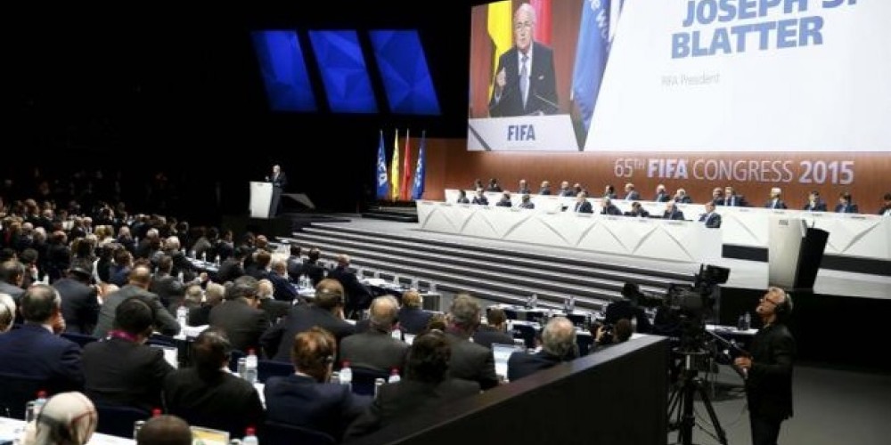 El 69% de los aficionados del f&uacute;tbol en el mundo desconf&iacute;a de la FIFA