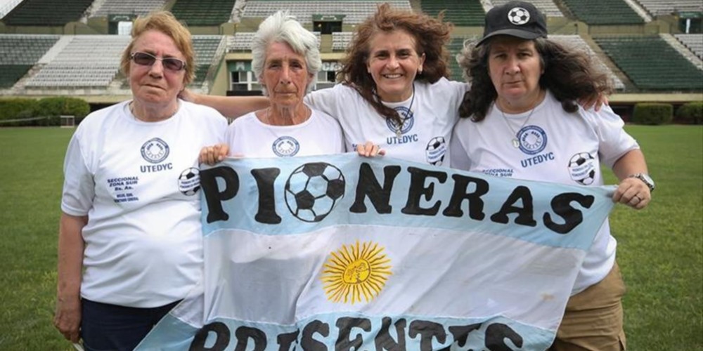 Elba Selva, jugadora del Mundial M&eacute;xico 1971: &ldquo;Parece un cuento de hadas ver chicas jugando en todas las canchas"