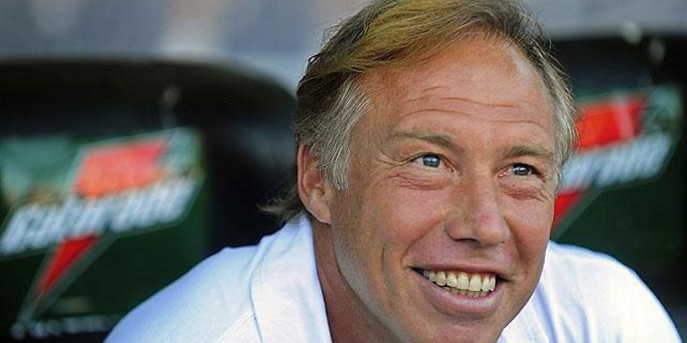 Roberto Sensini: “Desde Martino que Argentina no tiene identidad de juego y algunos pagan eso”