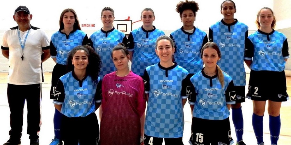 El equipo femenino que sueña con jugar la Champions League con jugadoras de otros deportes