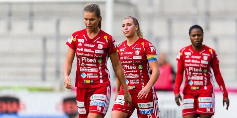 El equipo de f&uacute;tbol femenino que tiene 19 patrocinadores en su camiseta