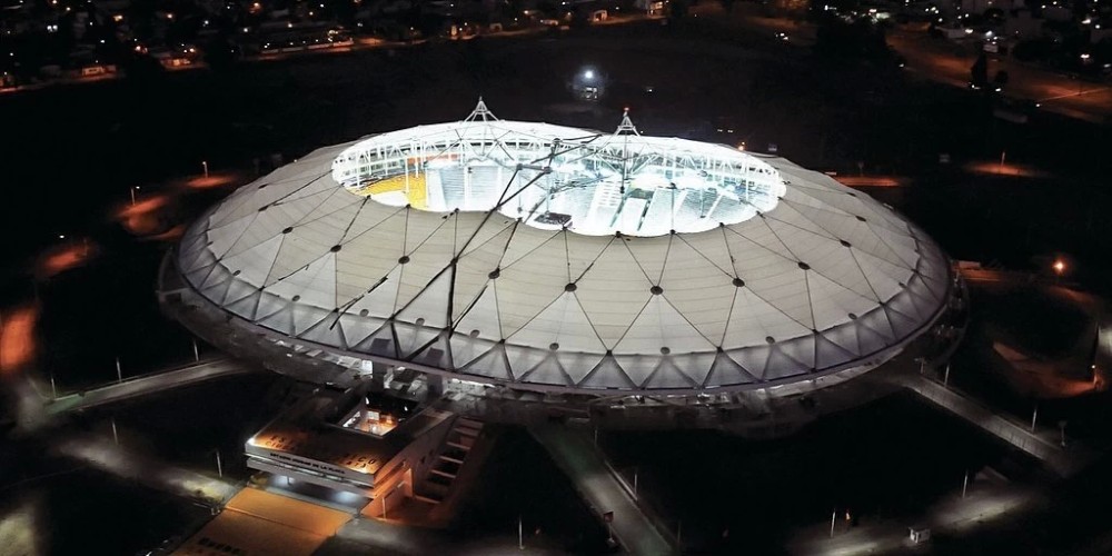 El Estadio &Uacute;nico de La Plata cambia de nombre: &quot;Diego Armando Maradona - Tricampeones del Mundo&quot;