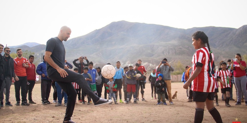 Estudiantes De La Plata continúa con su proyecto educativo