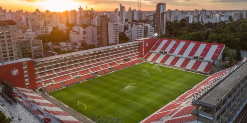 Estudiantes espera la vuelta de los hinchas con un llamativo protocolo