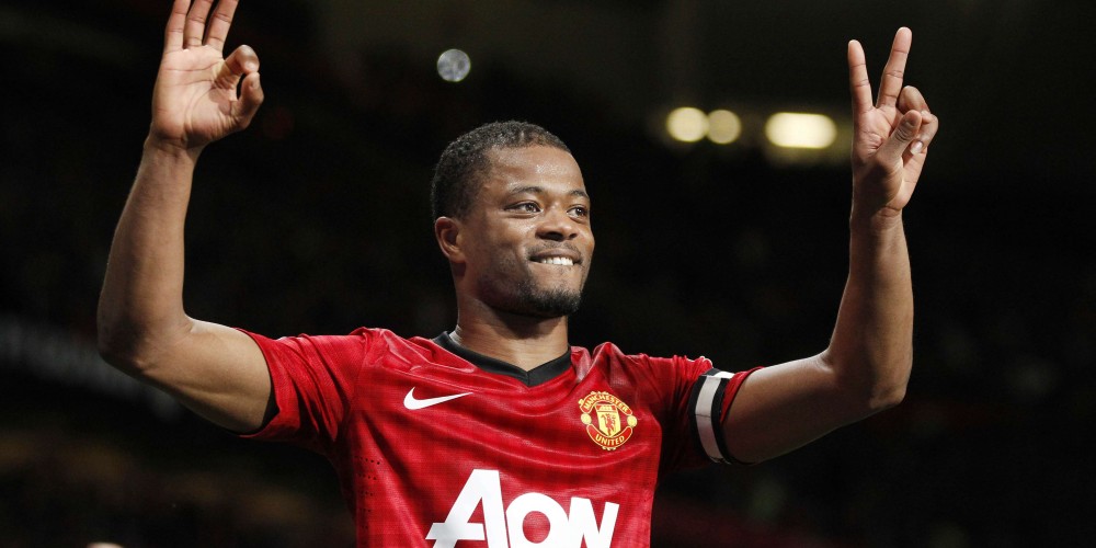 Evra eligió a un argentino en su equipo ideal
