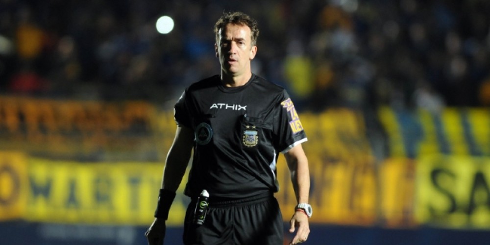 Se aprob&oacute; un considerable aumento para los &aacute;rbitros de la Superliga ante una posible inclusi&oacute;n del VAR