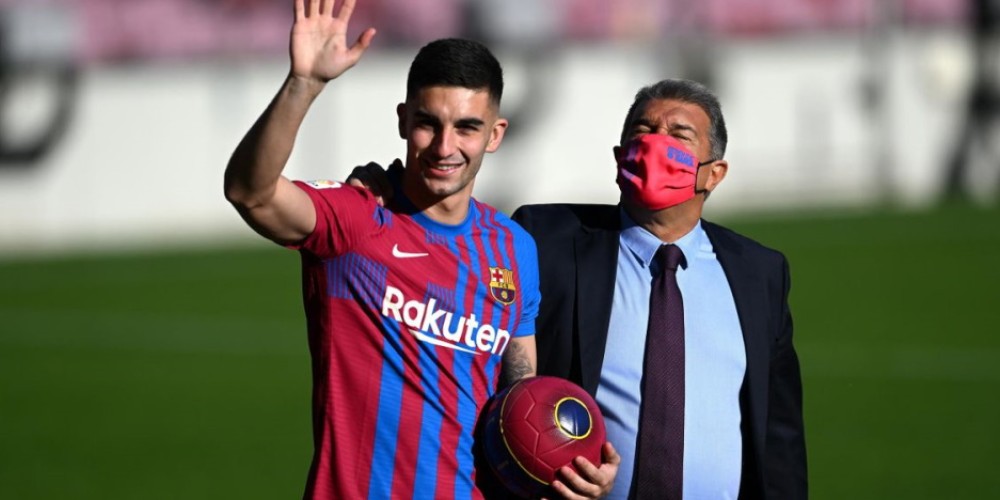 Barcelona podr&iacute;a no inscribir a Ferran Torres por el Fair Play financiero