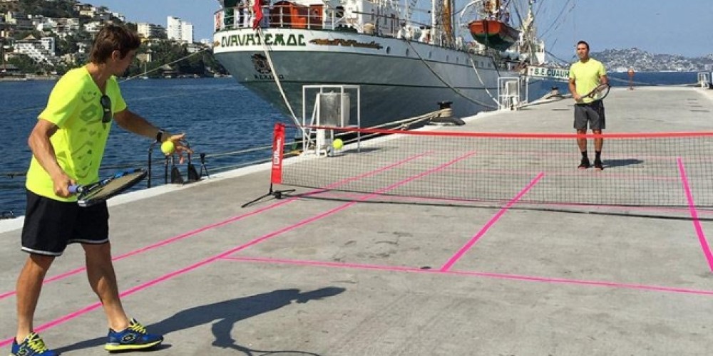 Ferrer y González jugaron al tenis en un barco