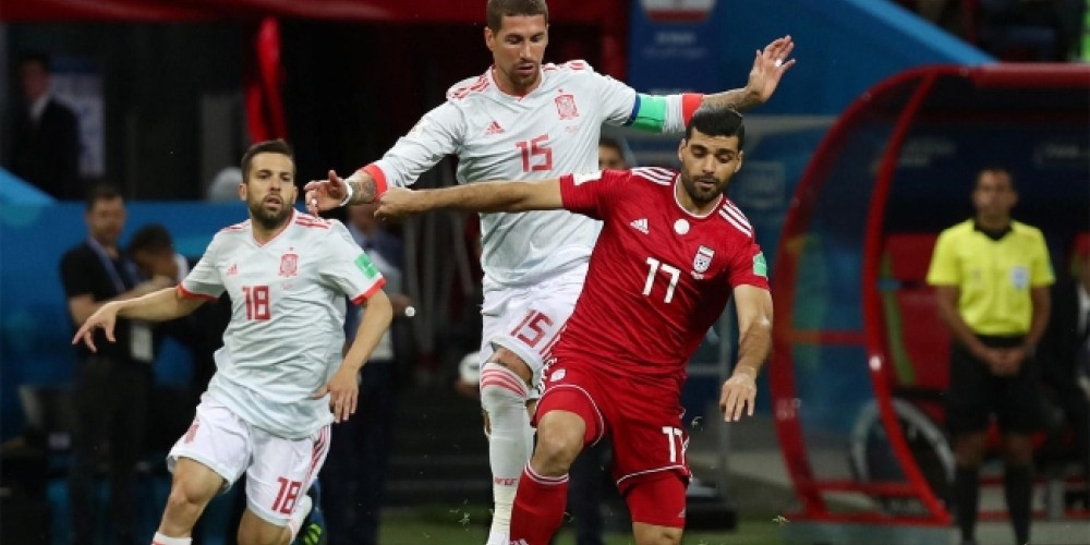 ¿Por qué la FIFA exige jugar con los uniformes alternativos a algunas selecciones?