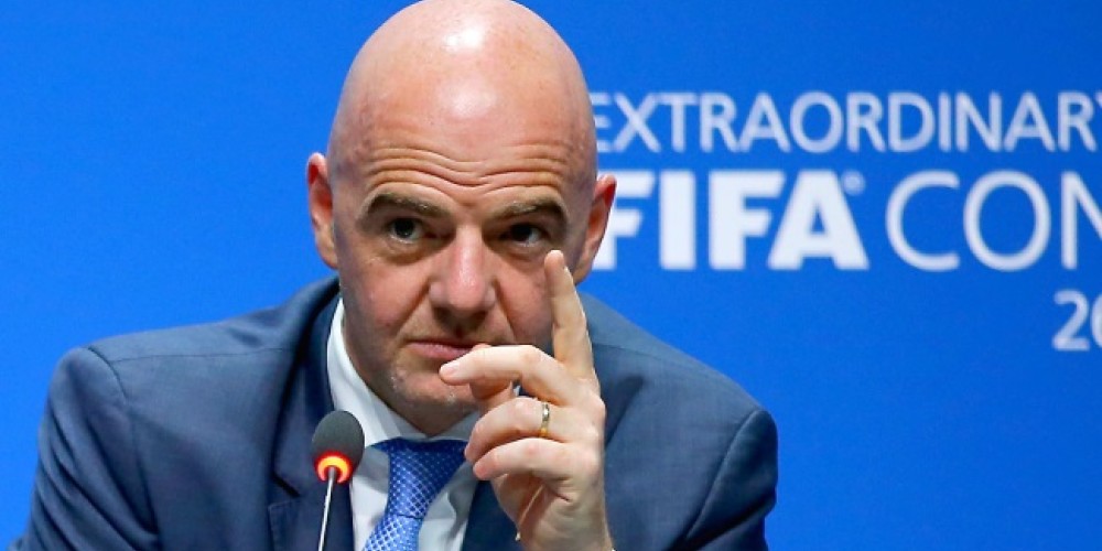 La FIFA le pone límites a los fichajes estratosféricos