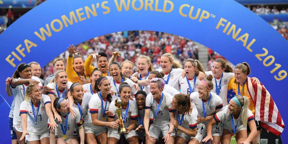 La FIFA planea invertir más y sumar más países al mundial femenino