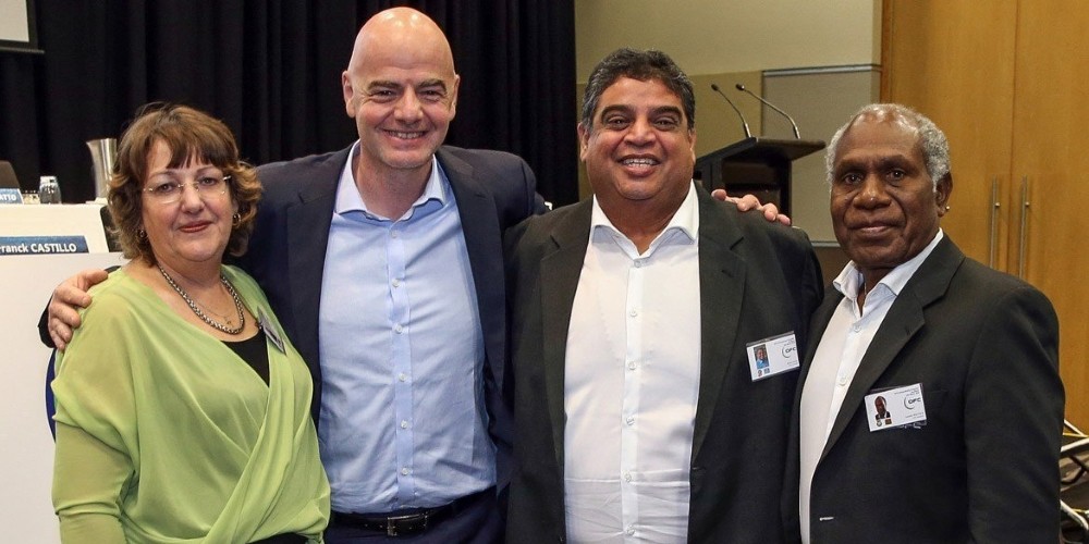 La Confederaci&oacute;n que podr&iacute;a desaparecer por corrupci&oacute;n y es advertida por la FIFA