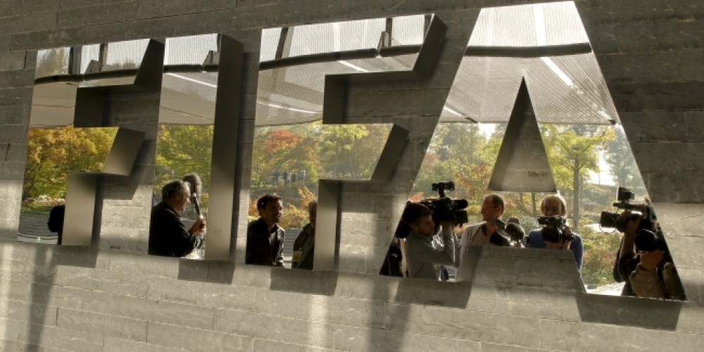 La FIFA propone una mujer por confederación con derecho a voto