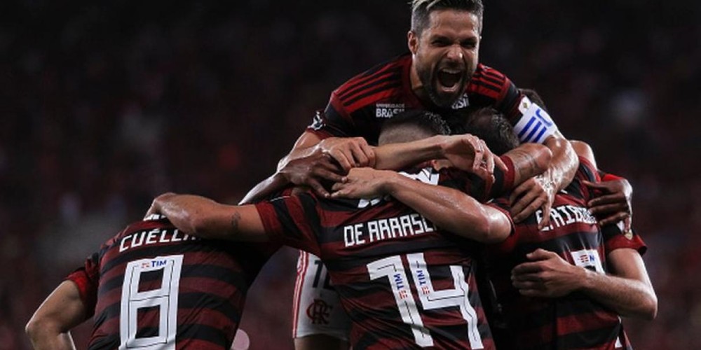 Flamengo puede salir campe&oacute;n dos veces en 48 horas 